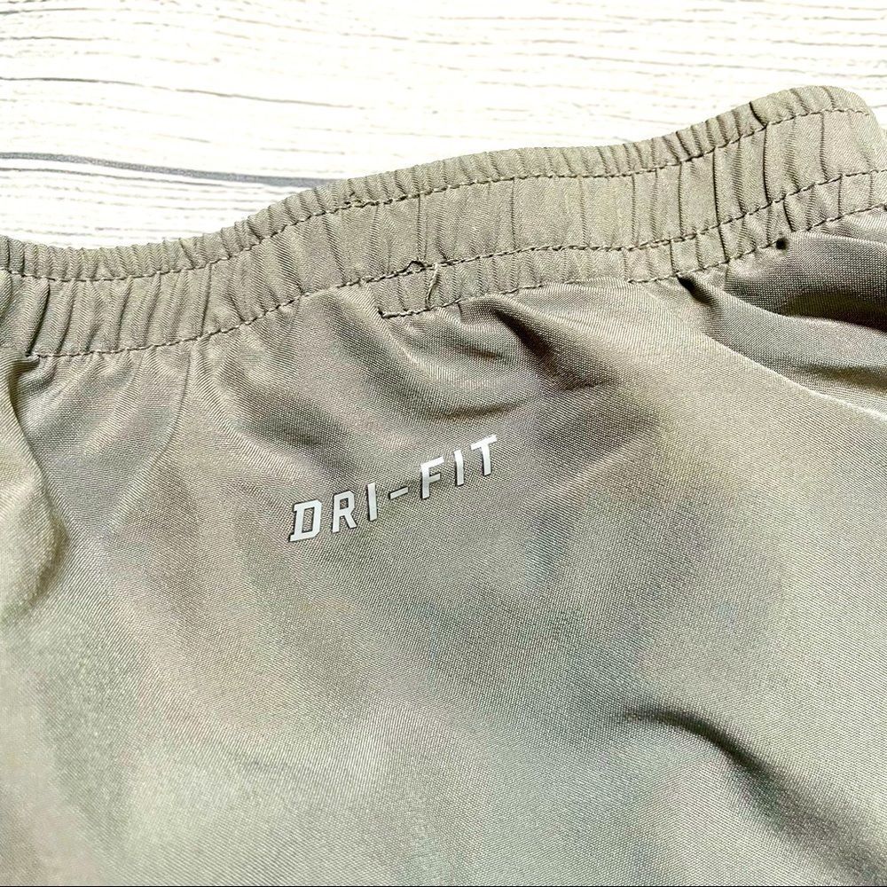 Nike Dri-Fit Running Shorts Blue White and Gray | M - Picture 6 of 8